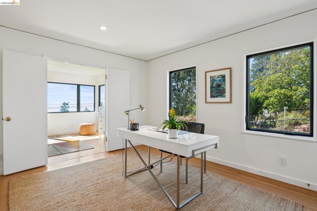 38 Highgate Property Photo 34