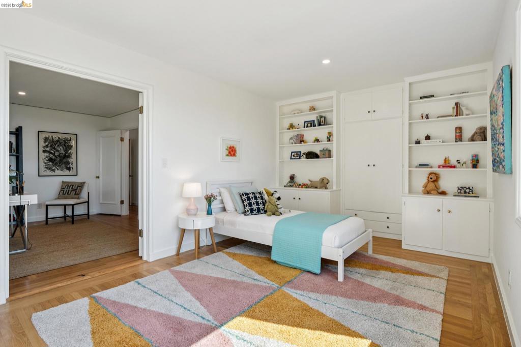 38 Highgate Property Photo 36