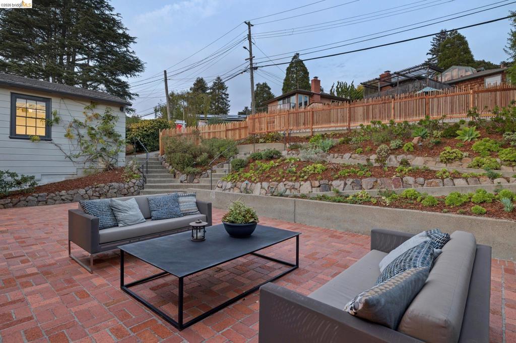 38 Highgate Property Photo 54