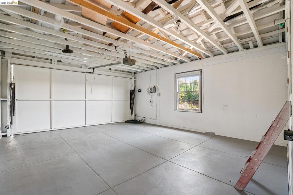 38 Highgate Property Photo 70