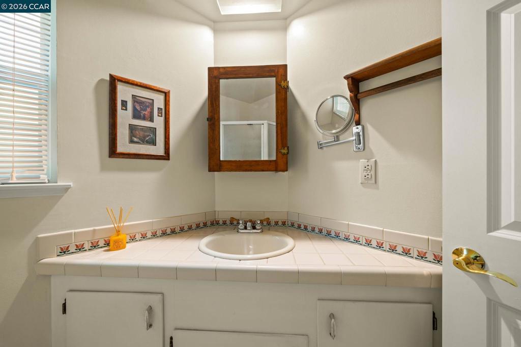 321 Apollo Way Property Photo 32