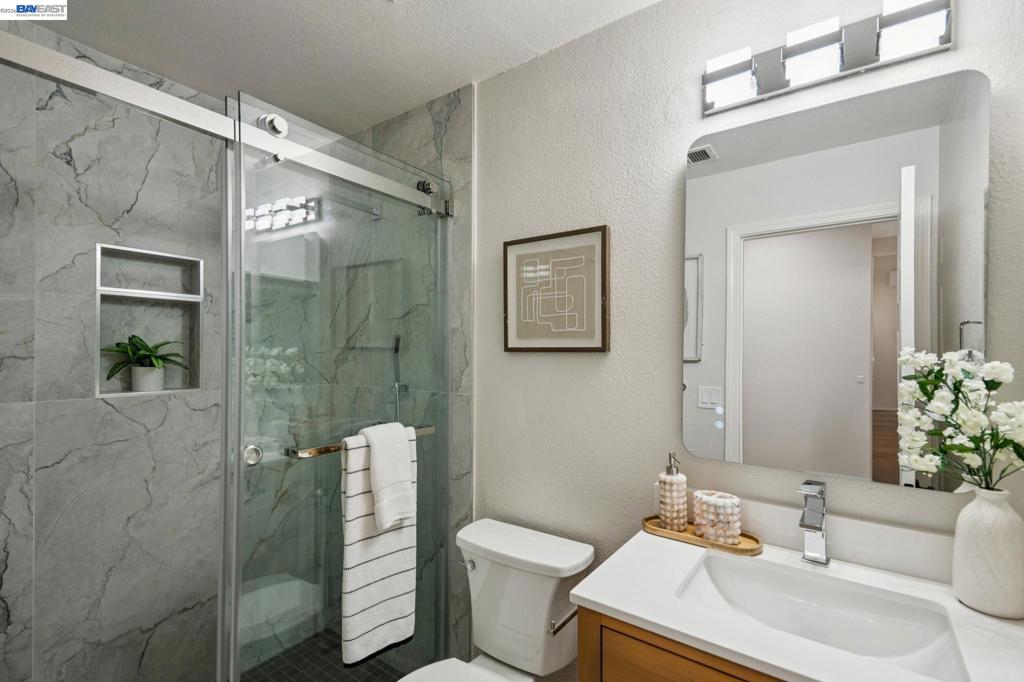 34617 Winslow Ter Property Photo 17