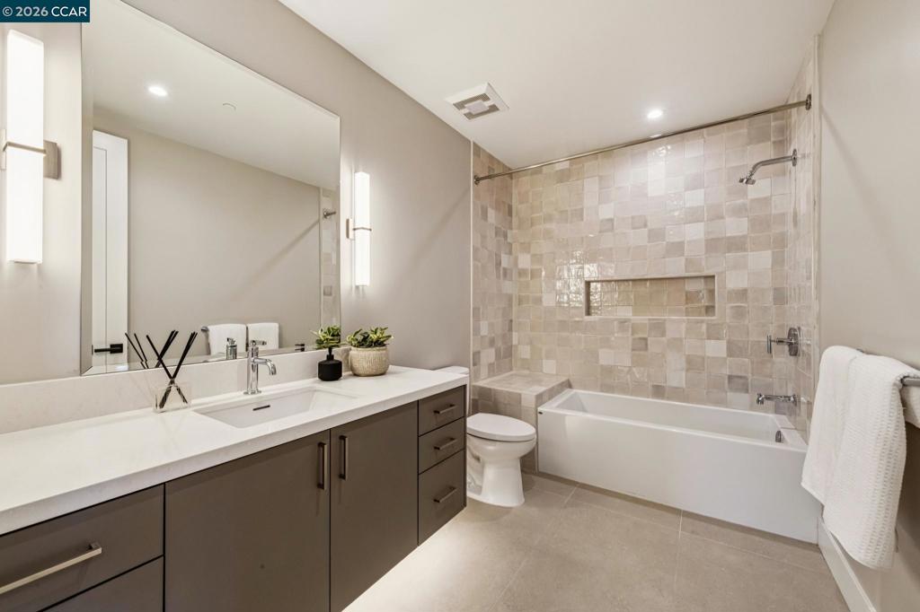375 W El Pintado Rd 317 Property Photo 42