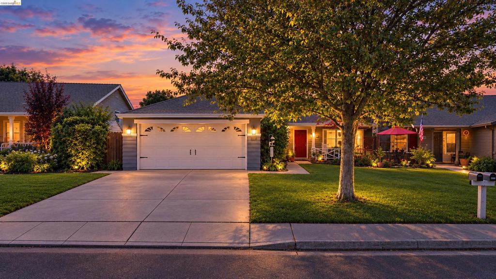 686 Frazier Drive