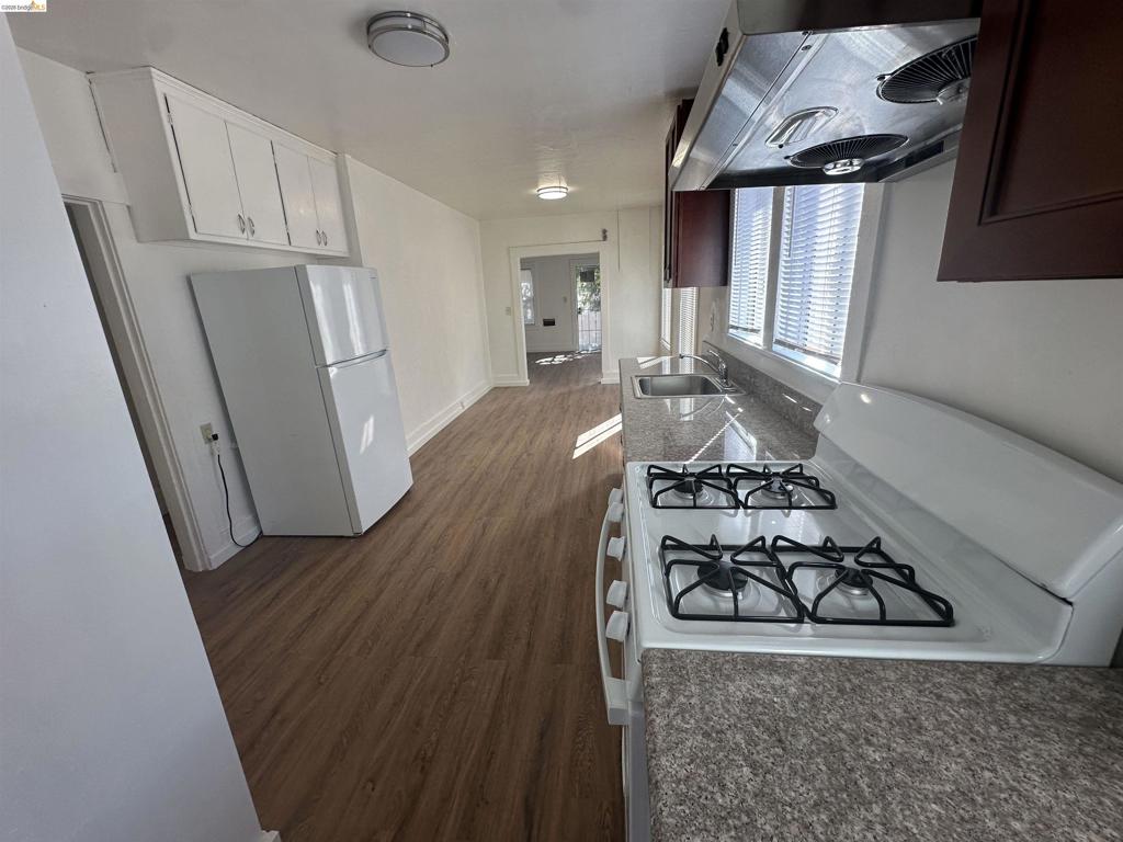 3316 Macarthur Blvd Property Photo 11