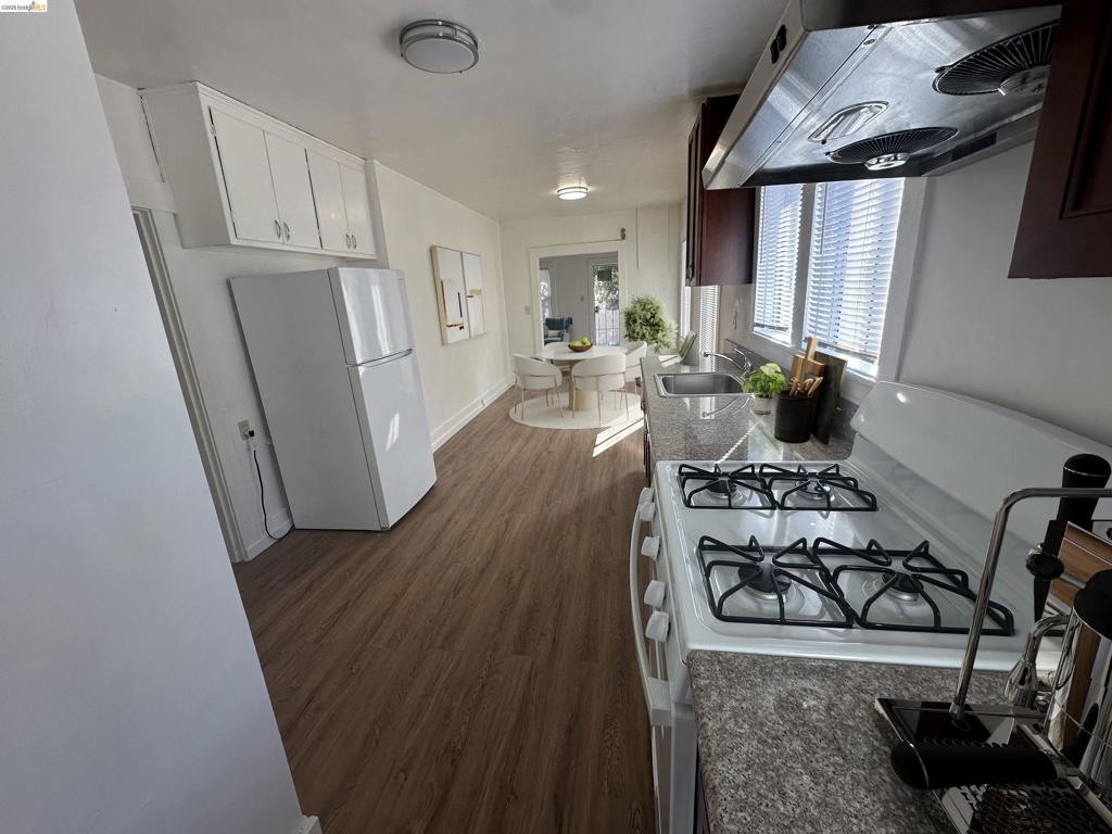 3316 Macarthur Blvd Property Photo 25