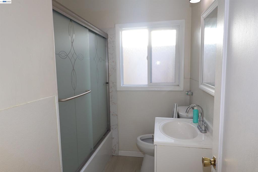 16829 Daryl Ave Property Photo 12