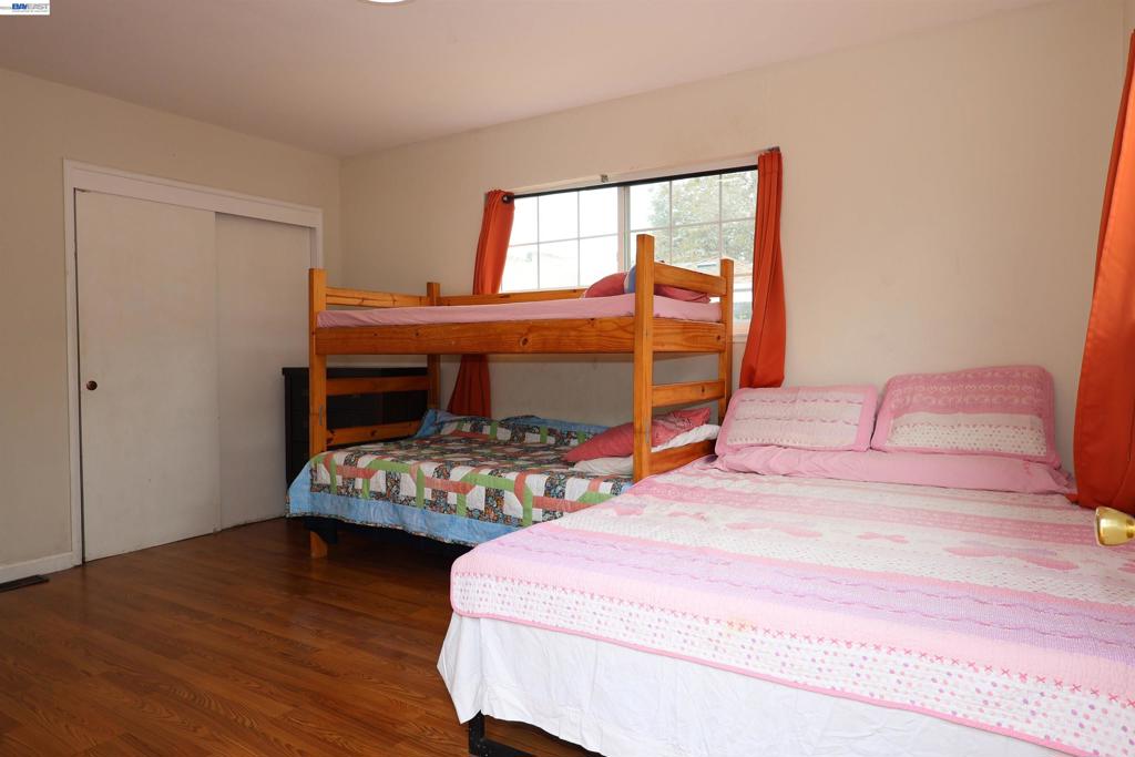 16829 Daryl Ave Property Photo 21