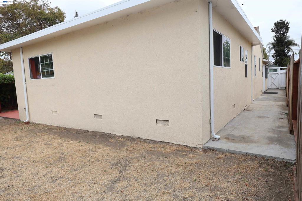 16829 Daryl Ave Property Photo 27