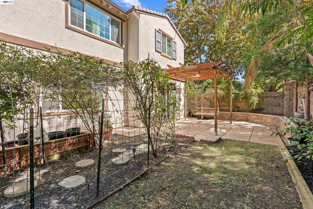 434 W San Juan Dr Property Photo 37