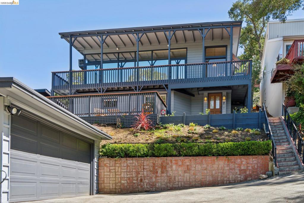 7 Knickerbocker Lane Property Photo 1