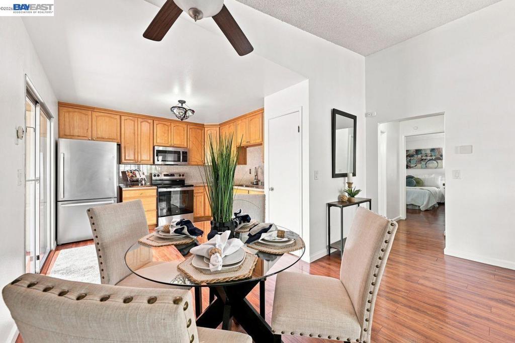47 Raintree Ct 6 Property Photo 16