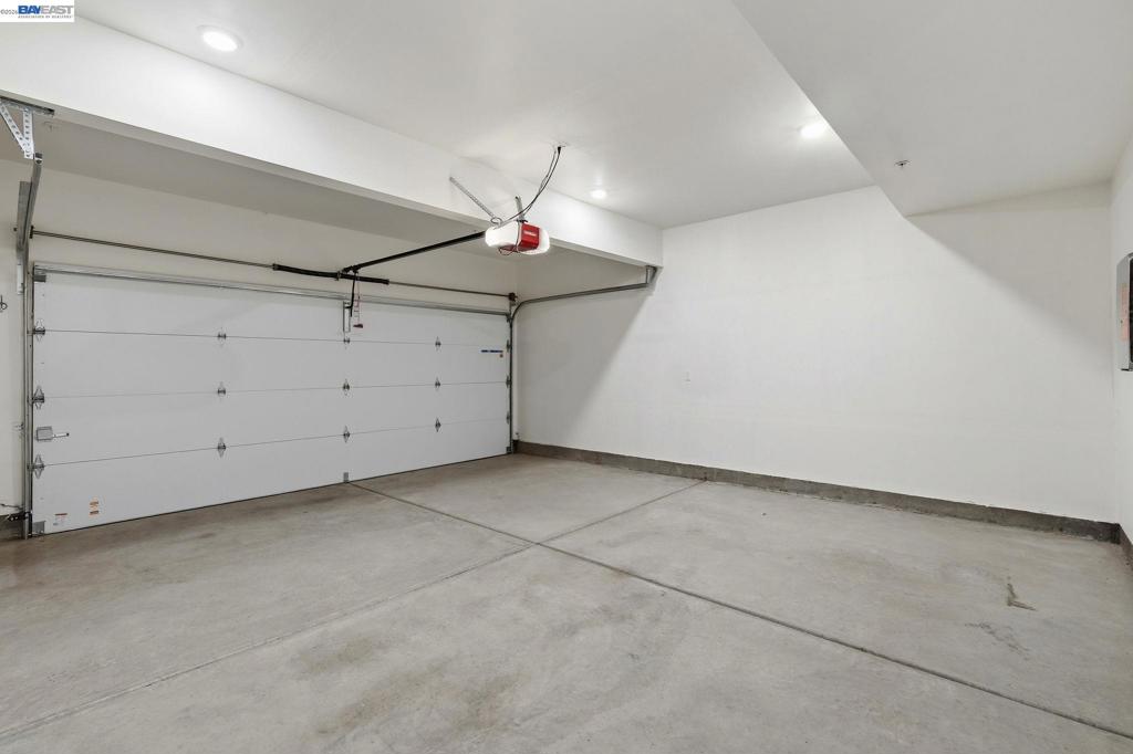 617 Sandalwood Dr 4 Property Photo 47
