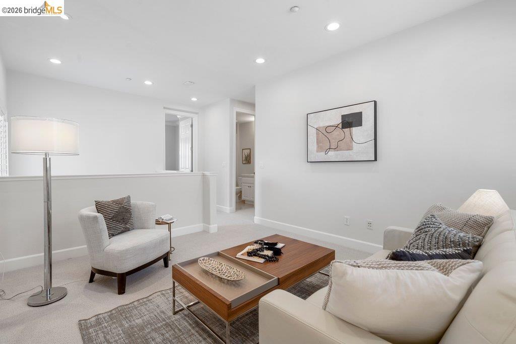 207 Flagship Court Property Photo 24