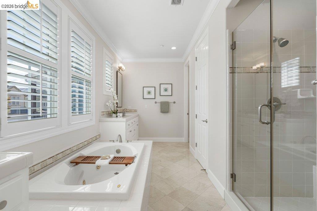 207 Flagship Court Property Photo 31