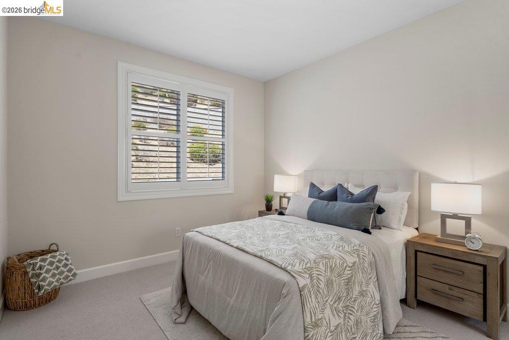 207 Flagship Court Property Photo 35