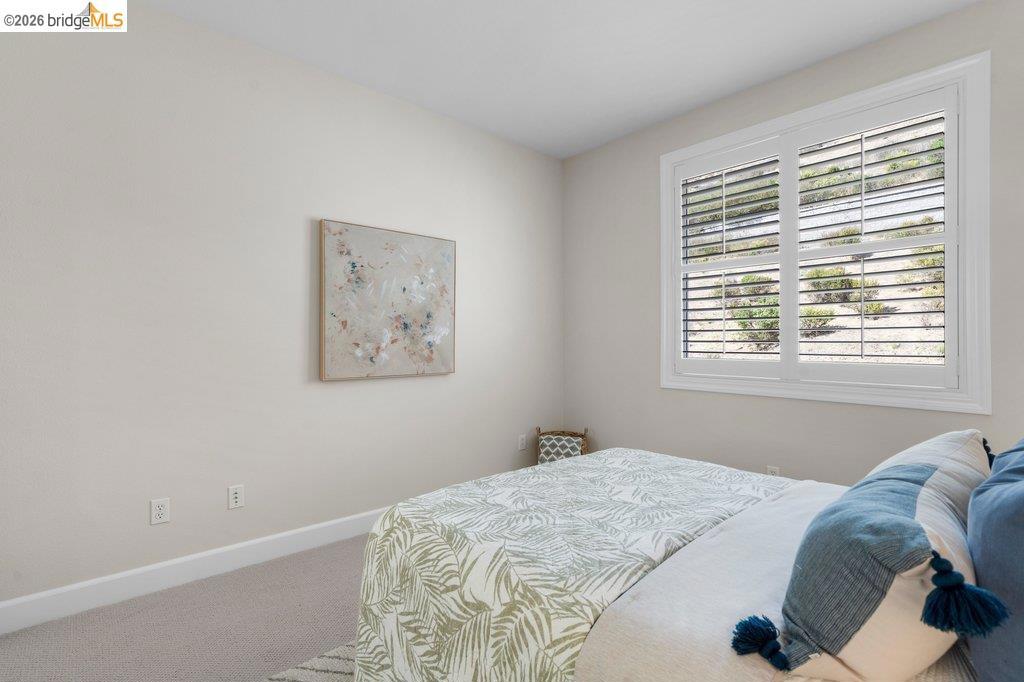 207 Flagship Court Property Photo 36