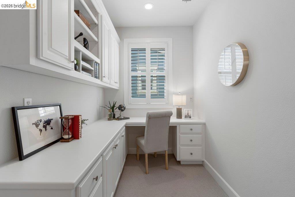 207 Flagship Court Property Photo 37