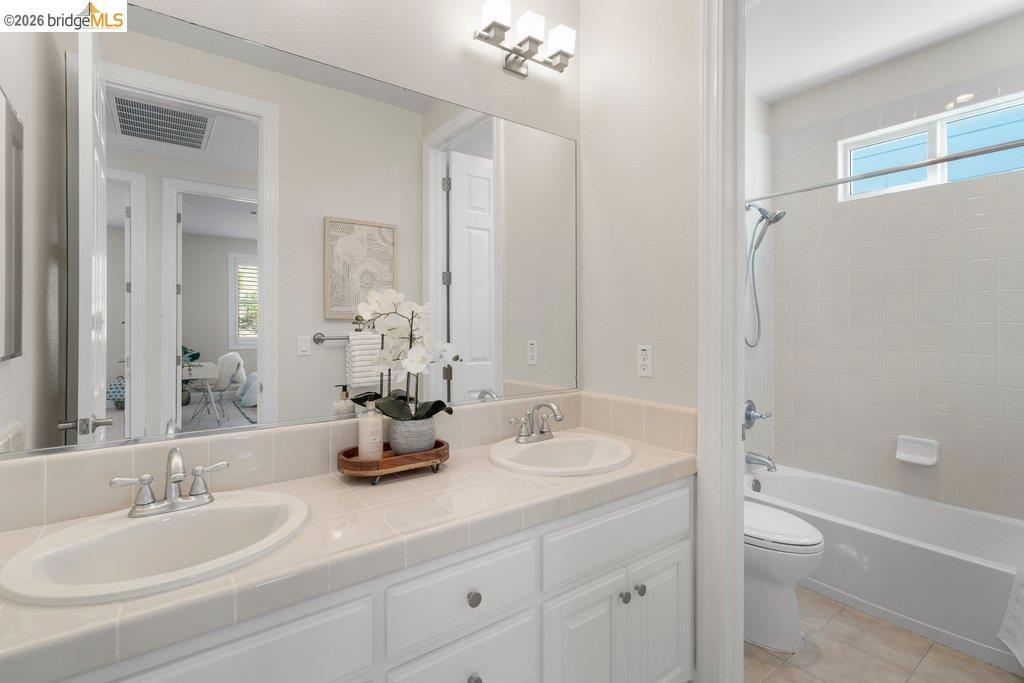 207 Flagship Court Property Photo 39