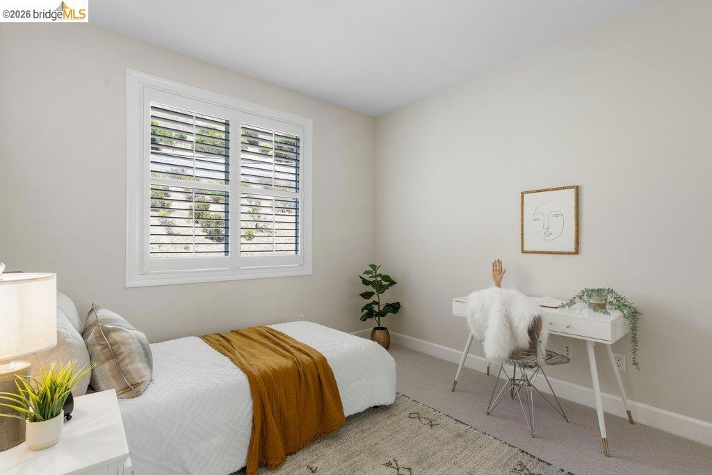 207 Flagship Court Property Photo 43