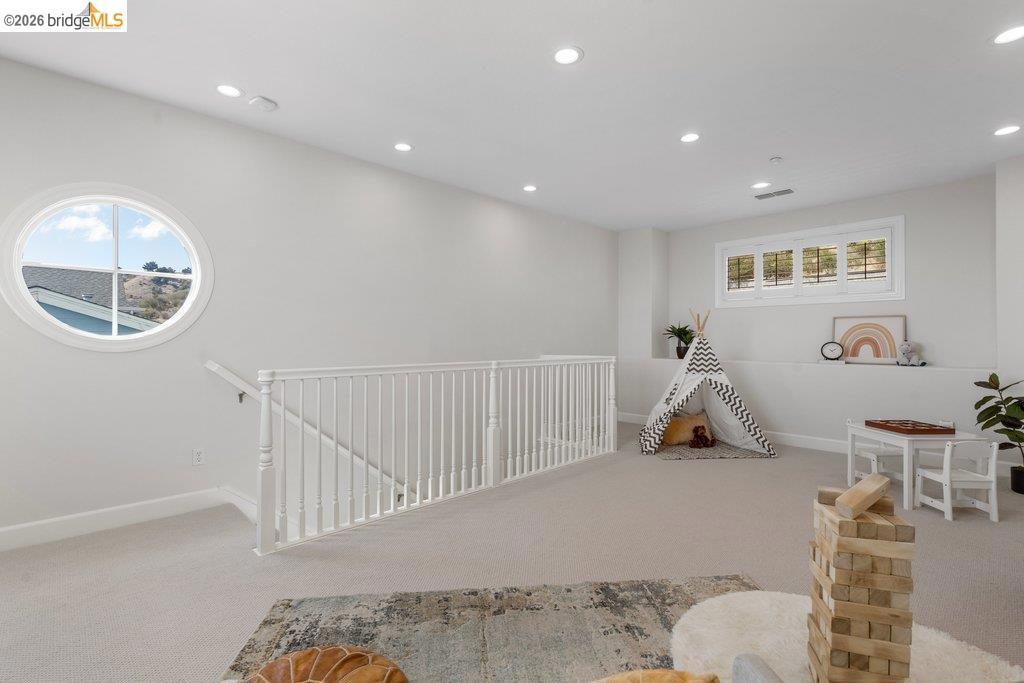 207 Flagship Court Property Photo 45