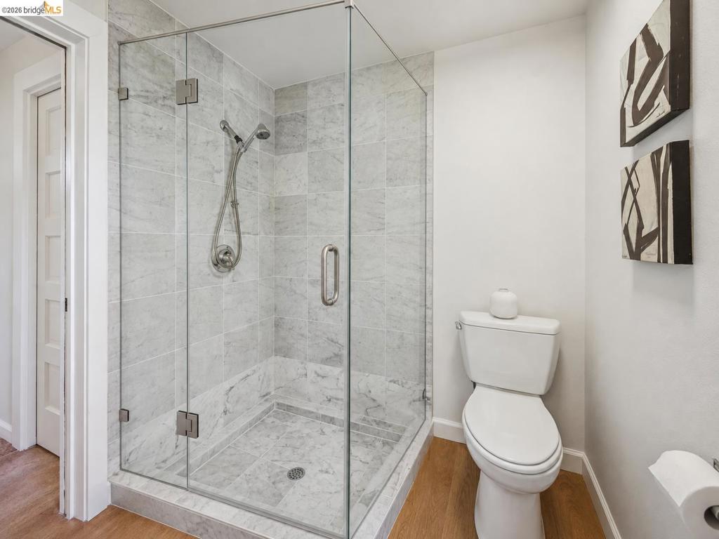 2129 Roosevelt Ave Property Photo 17