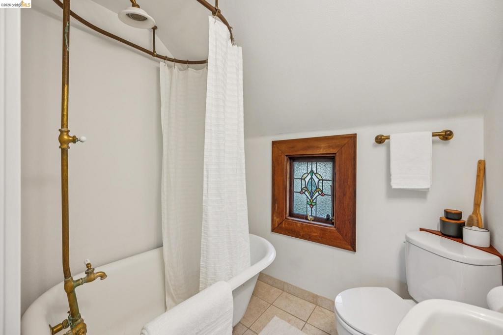 2129 Roosevelt Ave Property Photo 22
