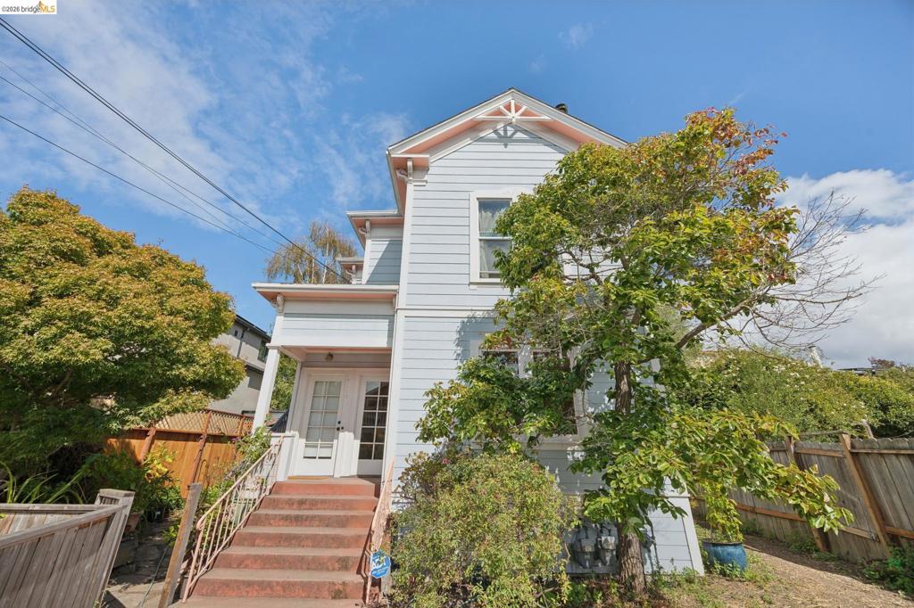 1711 Milvia A Property Photo 1