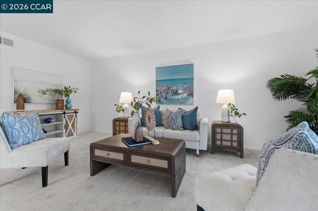 1200 Oakmont Dr 3 Property Photo 1