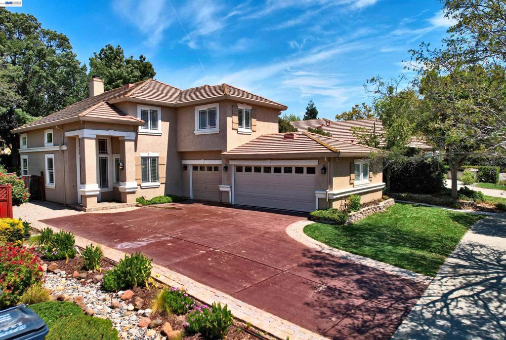 6472 Owl Way Property Photo