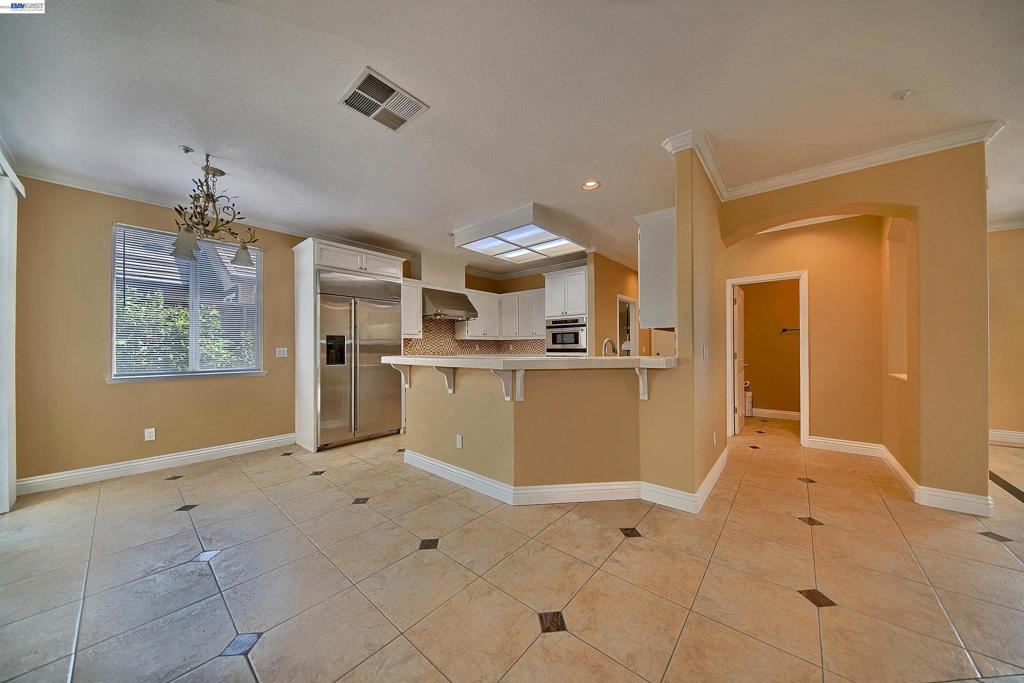 6472 Owl Way Property Photo 11