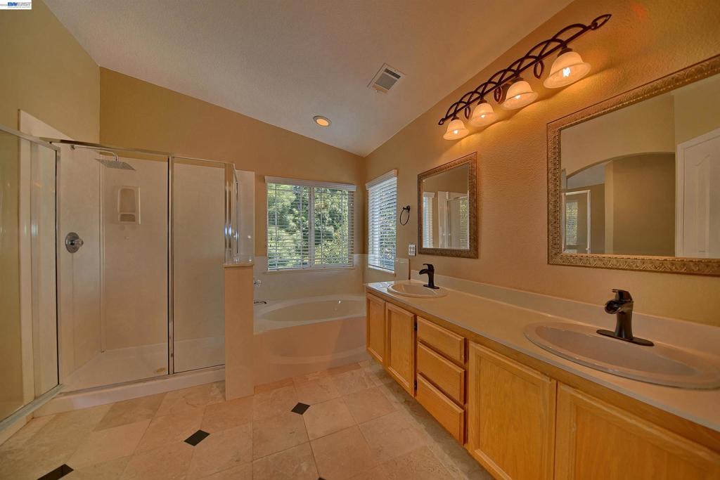6472 Owl Way Property Photo 22