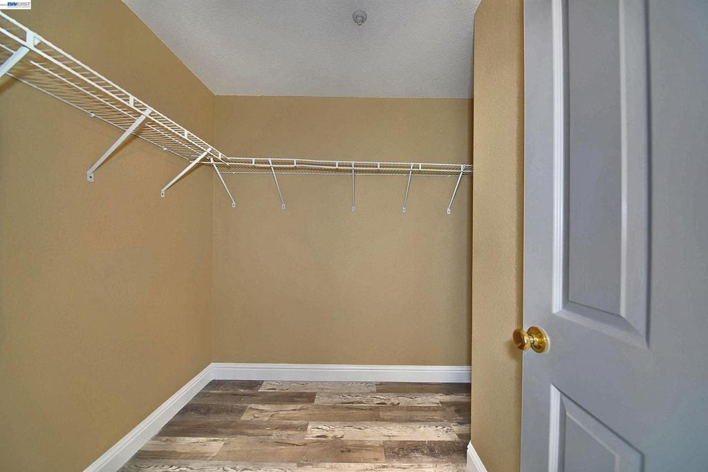 6472 Owl Way Property Photo 25