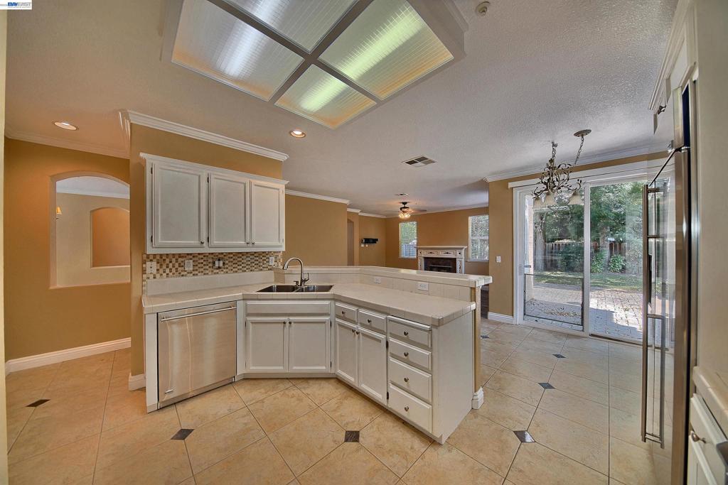 6472 Owl Way Property Photo 29