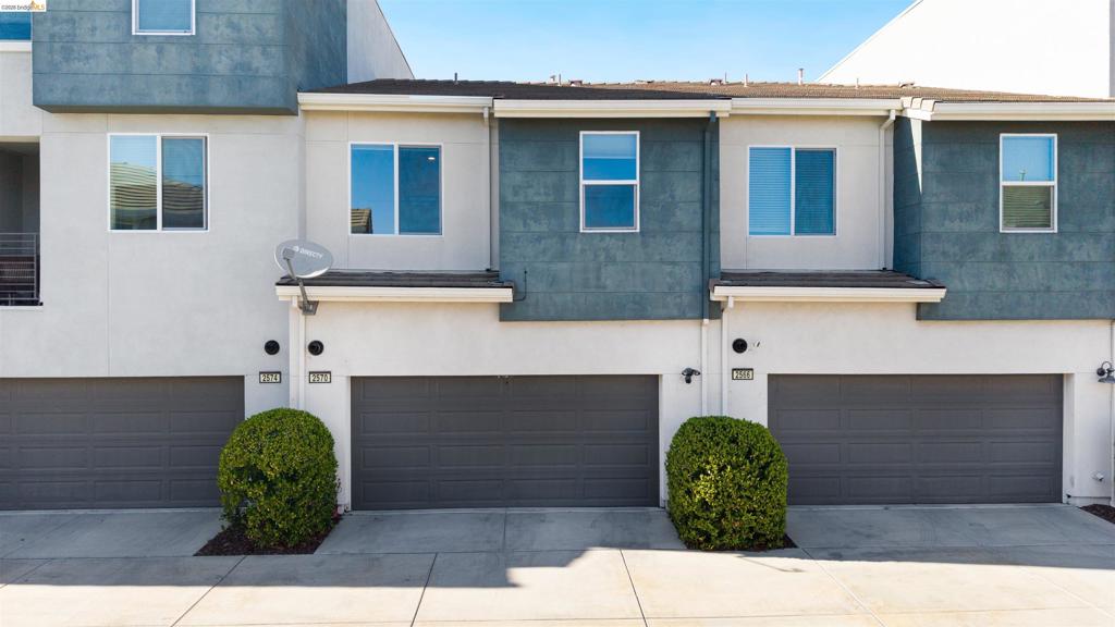 2570 Natomas Crossing Drive Property Photo 2