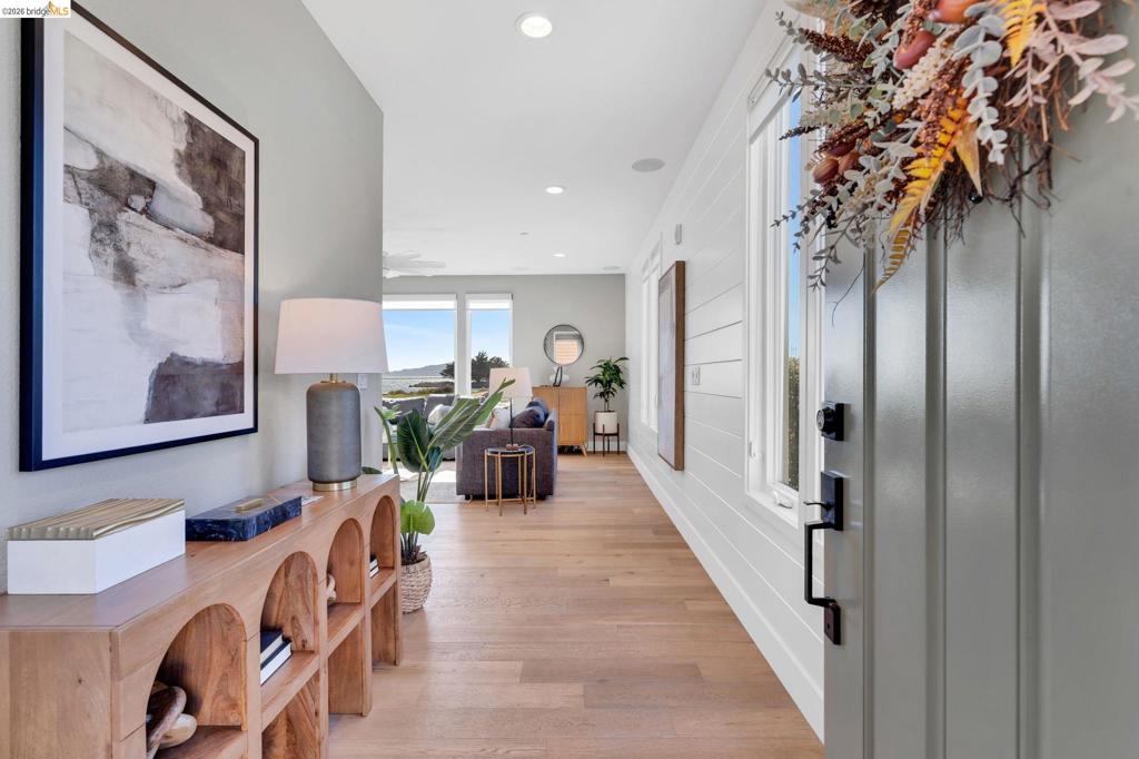 6 Waterline Pl Property Photo 6
