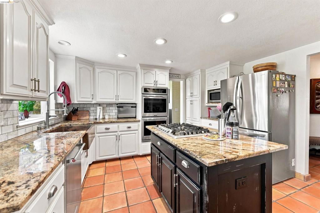 2360 Secret Ravine Trail Property Photo 10