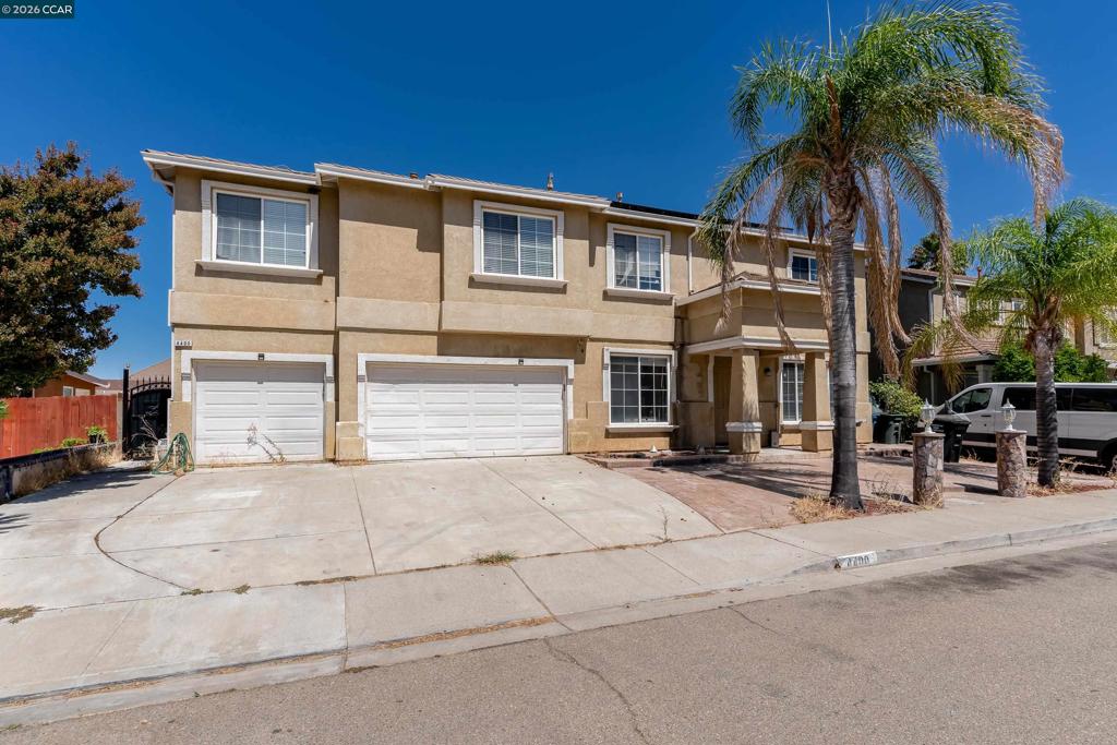 4400 Glen Canyon Cir Property Photo 2