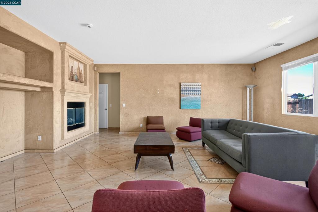 4400 Glen Canyon Cir Property Photo 12