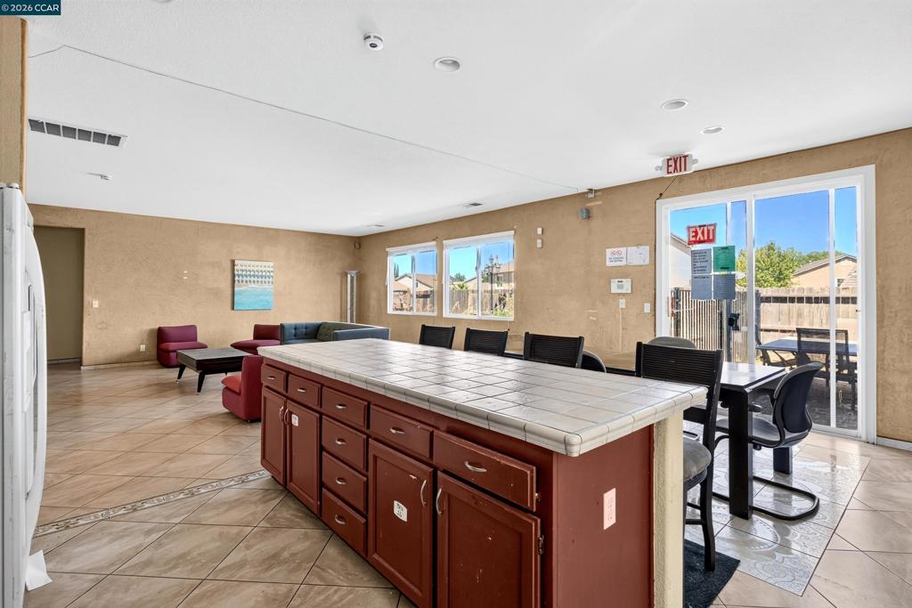 4400 Glen Canyon Cir Property Photo 19