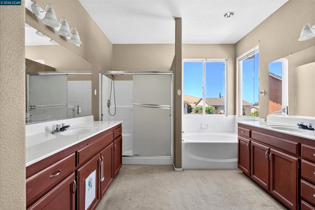 4400 Glen Canyon Cir Property Photo 31