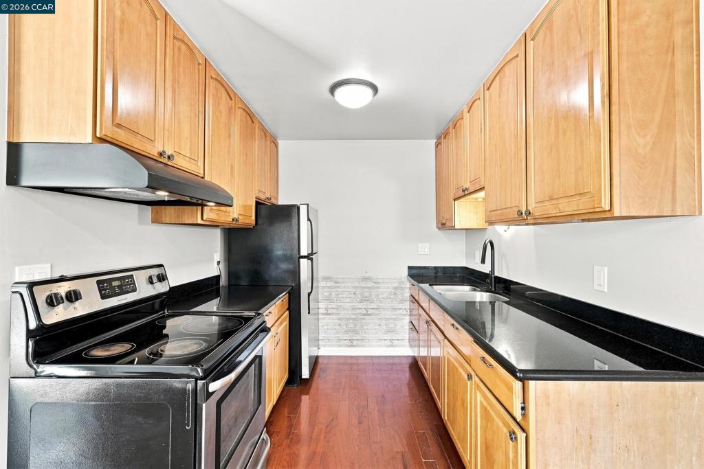 1060 Oak Grove Rd 46 Property Photo 24