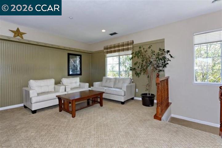 2377 Boulder St Property Photo 8