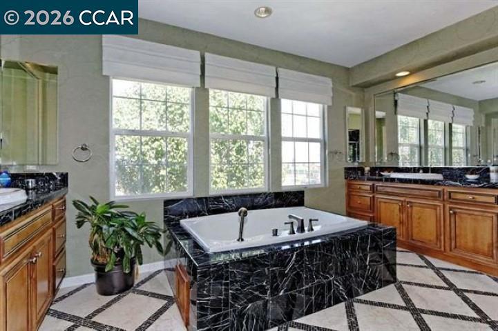 2377 Boulder St Property Photo 20