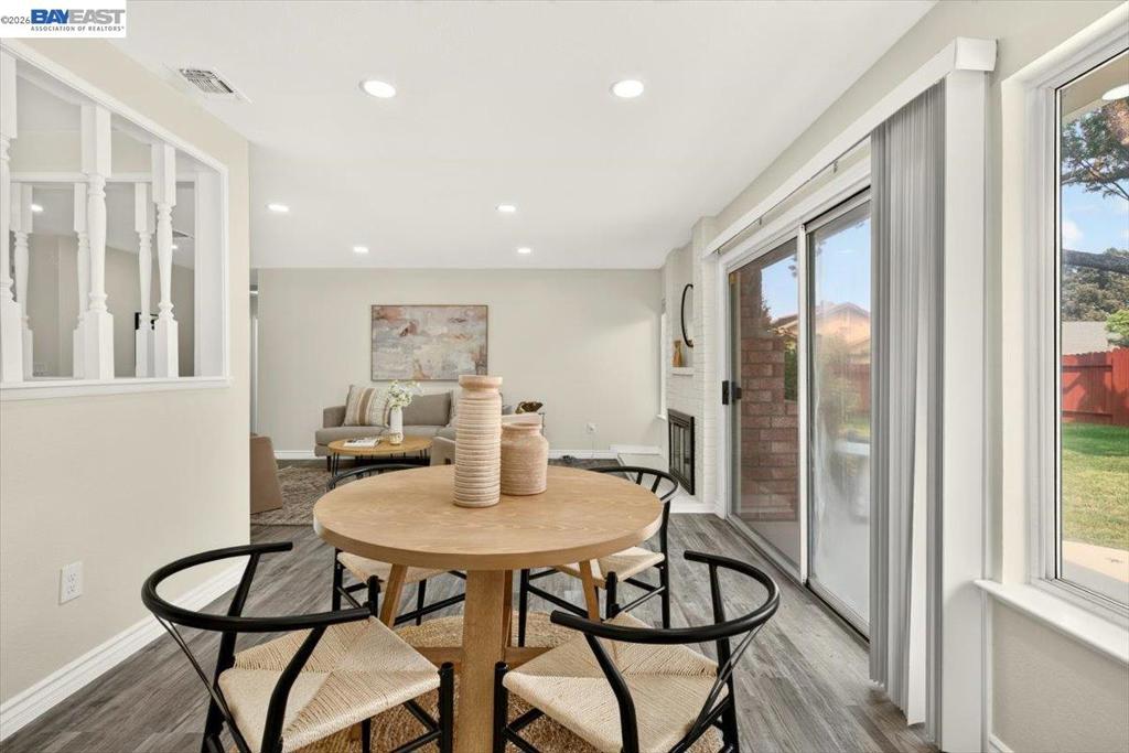 9081 Meadowdale Way Property Photo 17