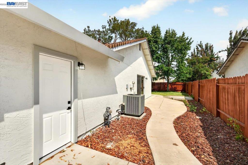 9081 Meadowdale Way Property Photo 49