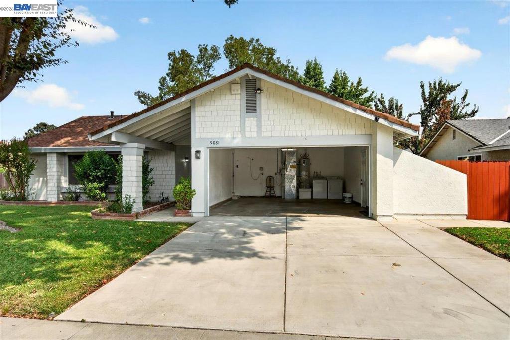 9081 Meadowdale Way Property Photo 50