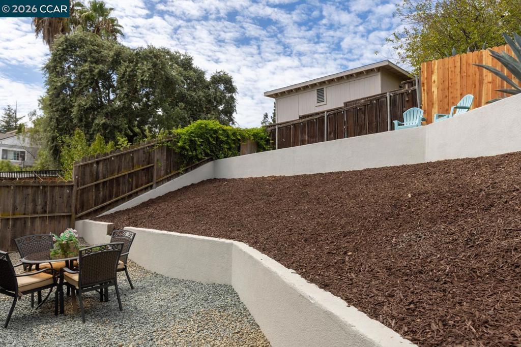 1081 Palm Ave Property Photo 28