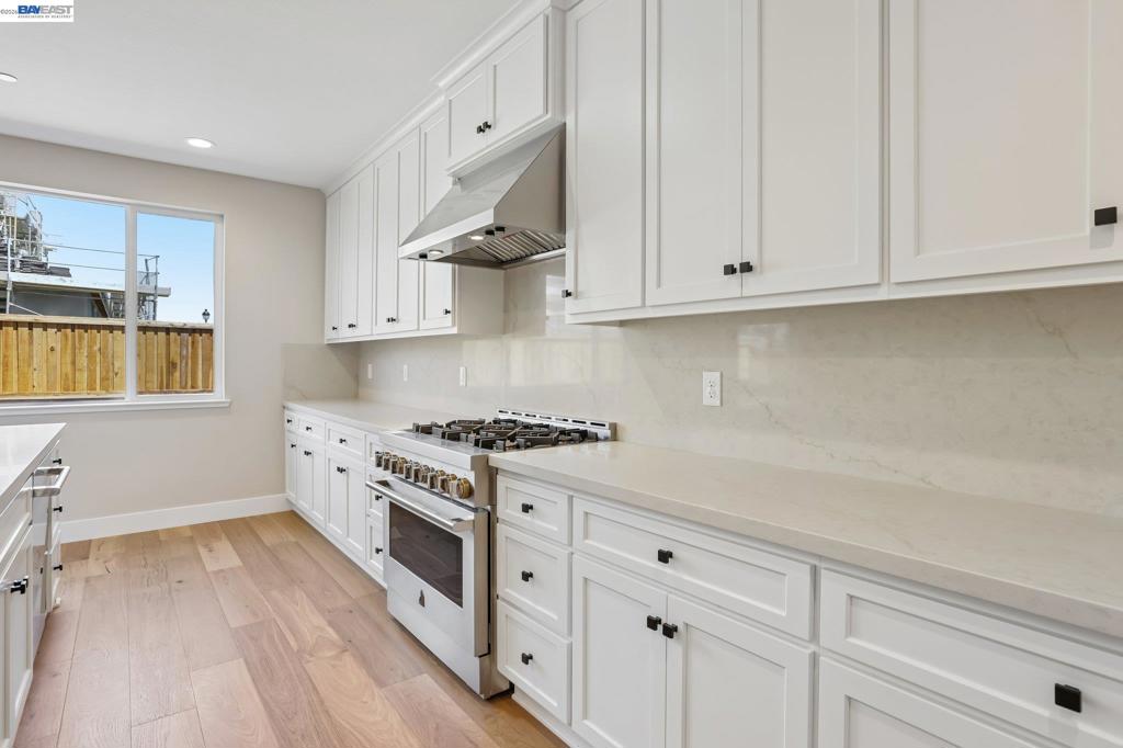 421 Trellis Way Property Photo 8