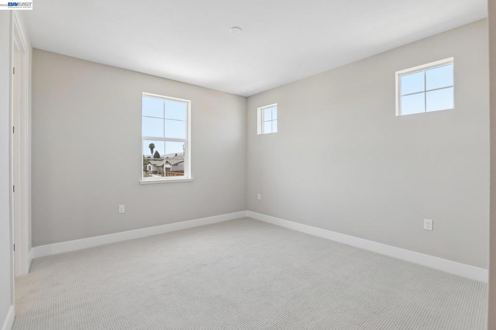 421 Trellis Way Property Photo 16